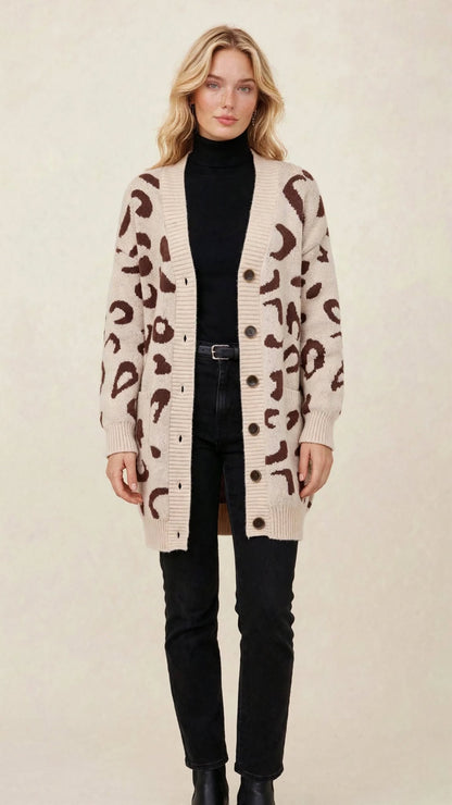 Gilet Long Oversize en Maille à Motif Léopard et Boutons Contrastants