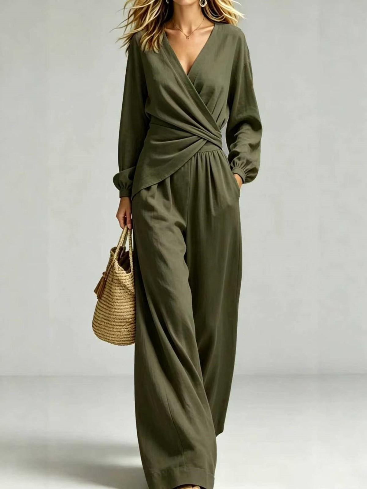 Ensemble chic col V et manches longues